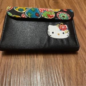 Vintage, early 00’s Hello Kitty wallet